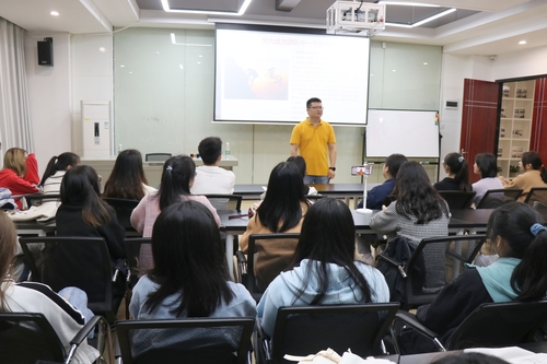 mmexport1619706633490 mmexport1619706633490