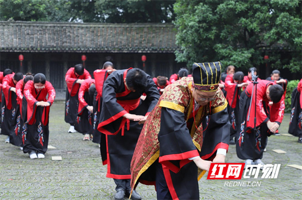 微信图片_20250506165715.jpg 微信图片_20250506165715.jpg