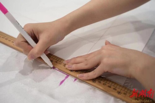 青青子衿,悠悠我心——九州在线网站国学研究院汉服传承创业综述