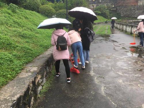 27D316384C01D09C1912144F26922818