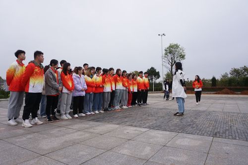 E3CC30BC-72DB-4BE1-BF52-781E8A5C3470