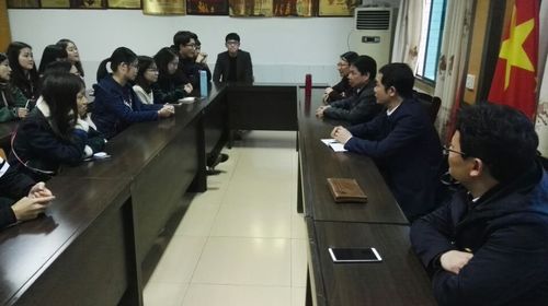 李校、吴校 李校、吴校